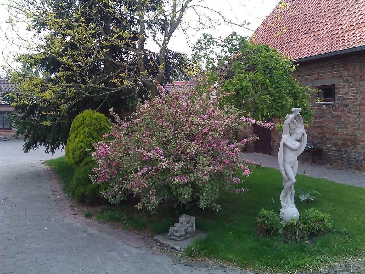 B&B Blauwkasteelhof Koekelare Exterior foto